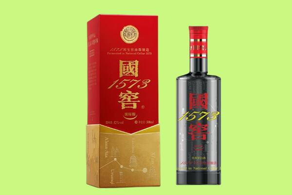牟定县回收国窖1573.jpg